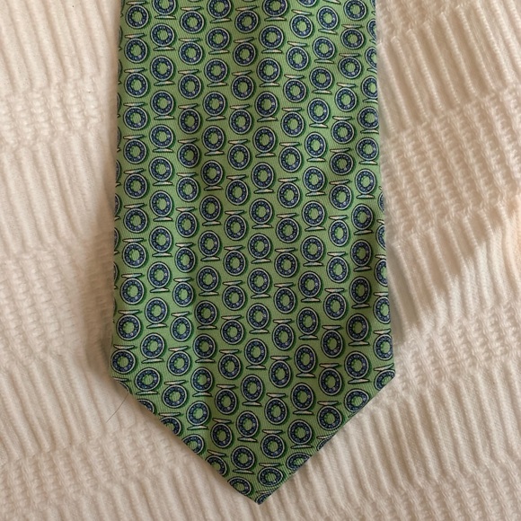 Vineyard Vines Green Tie - Picture 4 of 4